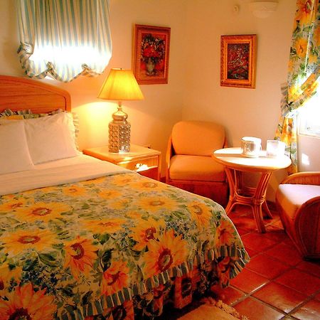 At Wind Chimes Boutique Hotel Σαν Χουάν Εξωτερικό φωτογραφία